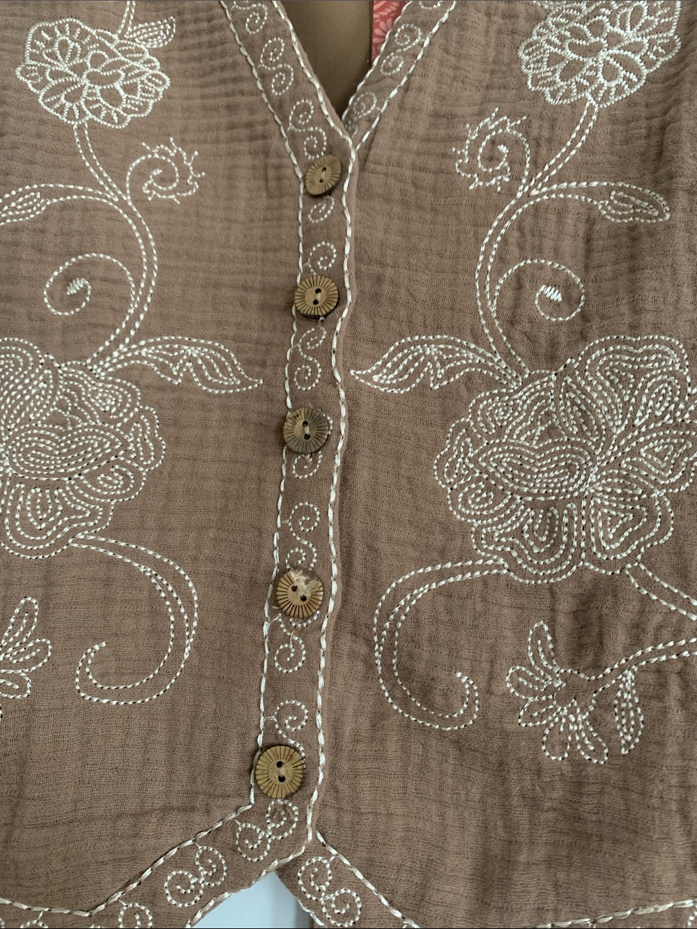 SHEIN Brown Embroidered Cotton-Blend Sleeveless Vest - Picture 2 of 5